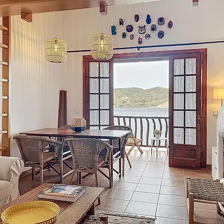 Roca Fornells, P131 * Fornells (Menorca)