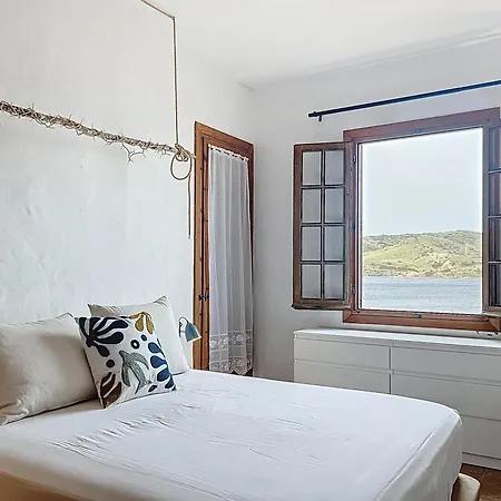 Roca Fornells, P131 *